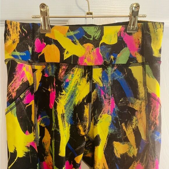 Lululemon Abstract Leggings - Picture 2 of 7